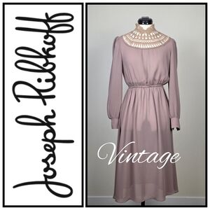 Vintage Joseph Ribkoff beige Lace Neck Dress – Made in Canada